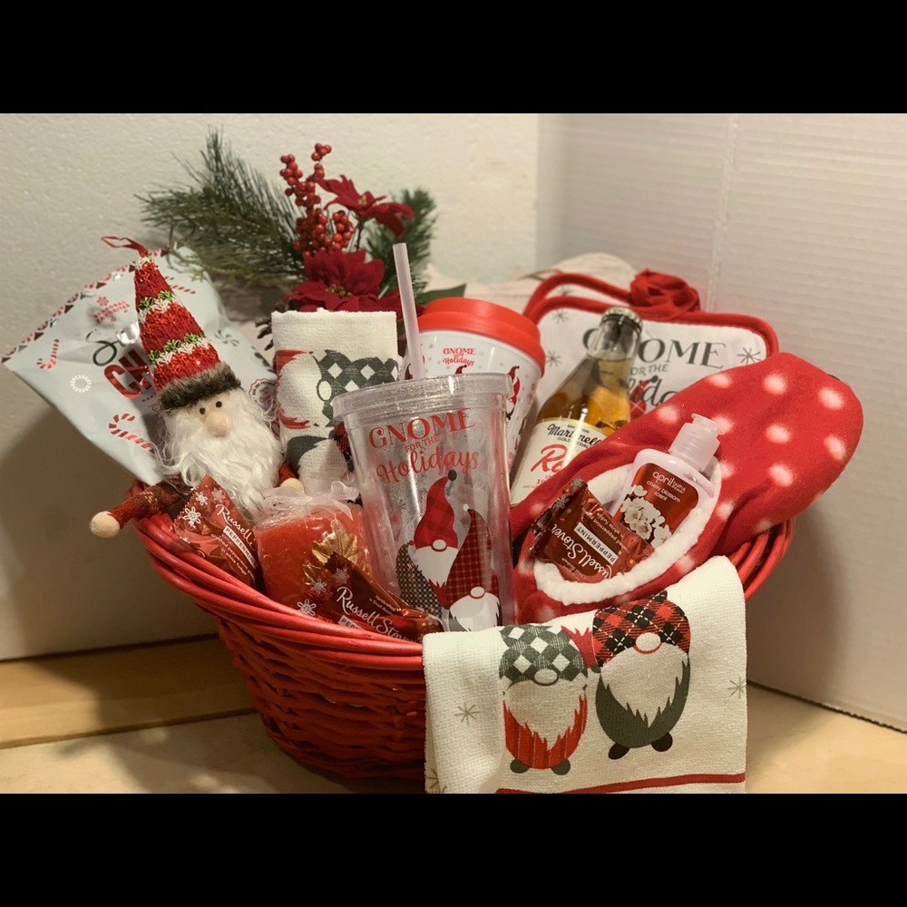 Gnome for the holidays -Gift basket